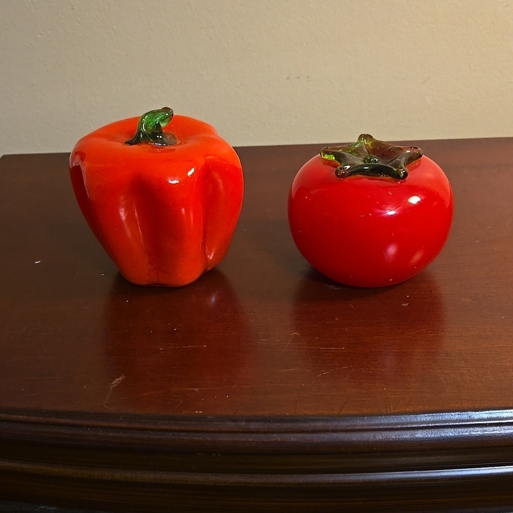 Glass Red Vegetables Pepper and Tomato Set of 2